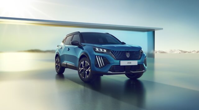 Το Peugeot 2008 hybrid θέτει ψηλά τον πήχη στην κατηγορία του ξεκινώντας από €23.900 Το Peugeot 2008 hybrid θέτει ψηλά τον πήχη στην κατηγορία του ξεκινώντας από €23.900
