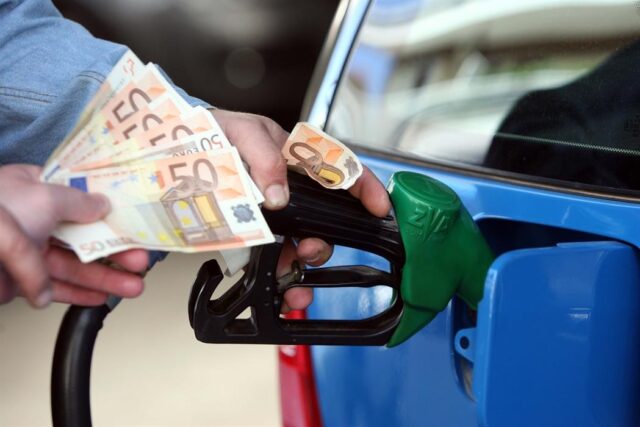 ΤΙΜΕΣ ΚΑΥΣΙΜΩΝ: Νέες αυξήσεις και καταγγελίες από τον σύνδεσμο καταναλωτών