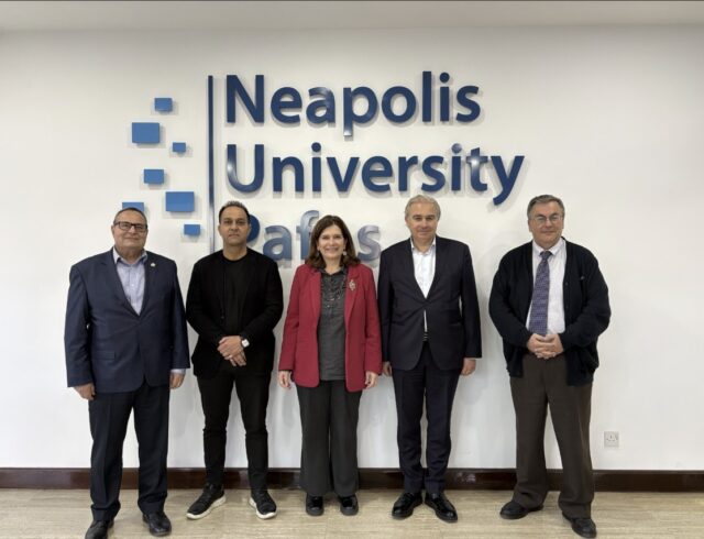 Η Υφυπουργός Πολιτισμού στο Παν. Νεάπολις Πάφος για την Επιχειρηματικότητα και την Καινοτομία στον Πολιτιστικό Τομέα Η Υφυπουργός Πολιτισμού στο Παν. Νεάπολις Πάφος για την Επιχειρηματικότητα και την Καινοτομία στον Πολιτιστικό Τομέα