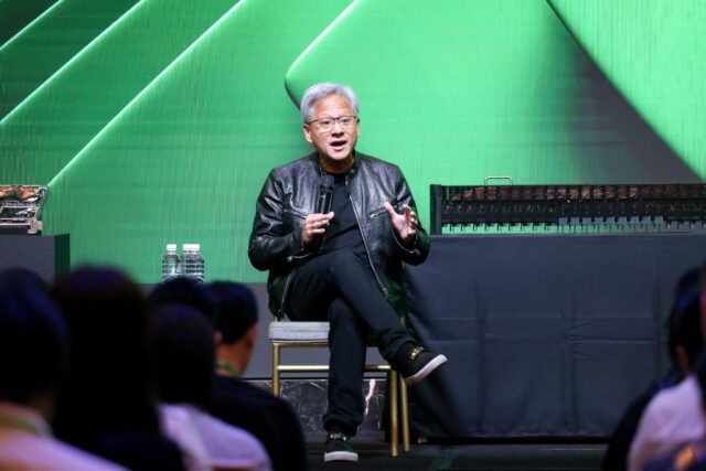 Nvidia: Επενδύσεις 150 δισ. δολαρίων τον χρόνο στην Ταϊβάν για την AI Nvidia: Επενδύσεις 150 δισ. δολαρίων τον χρόνο στην Ταϊβάν για την AI