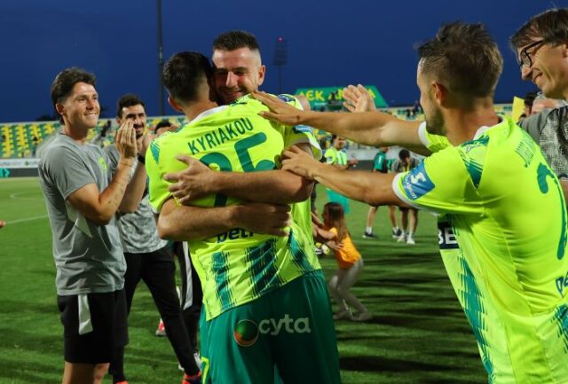 Κρεμάζει τα παπούτσια ο Ρομπέρζ…