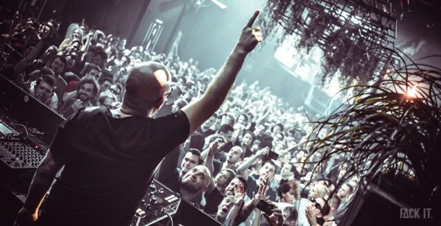 Everything-you-need-to-know-about-Techno-in-2025-min.jpg