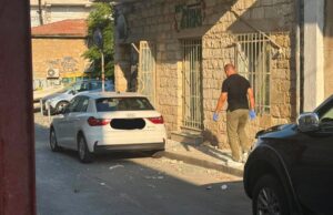 Σκηνή από τις έρευνες της Αστυνομίας μετά την έκρηξη στη Λεμεσό