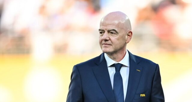 Η πρώτη απάντηση της FIFA για το ιστορικό μποϊκοτάζ: «Κανείς δεν πουλάει το ποδόσφαιρο» Η πρώτη απάντηση της FIFA για το ιστορικό μποϊκοτάζ: «Κανείς δεν πουλάει το ποδόσφαιρο»