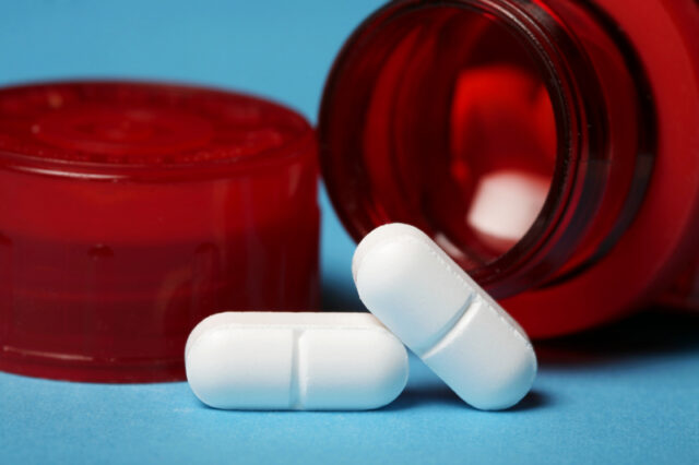 dreamstime_s_7672119.jpg-pills.jpg