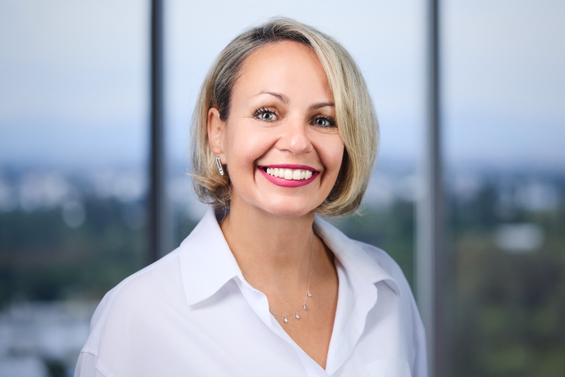 Η Κωνσταντίνα Λογοθέτη, Director του PwC Foundation και πρόεδρος του ΔΣ του Junior Achievement Cyprus