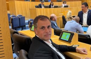 Ο Μιχάλης Κουνούνης στη Βουλή για τα Αθλητικά Σχολεία