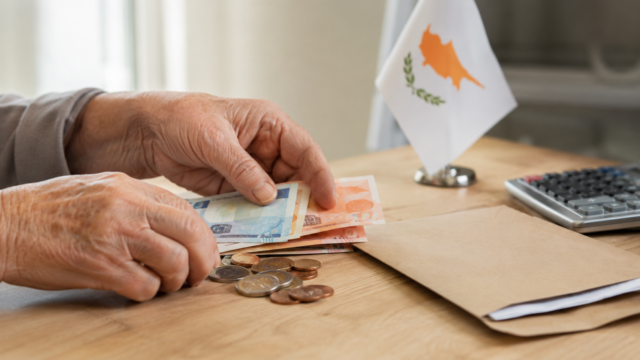 Συνταξιοδοτική μεταρρύθμιση: Ποιοι θα δουν αυξήσεις και πώς αλλάζει το «πέναλτι» του 12% Συνταξιοδοτική μεταρρύθμιση: Ποιοι θα δουν αυξήσεις και πώς αλλάζει το «πέναλτι» του 12%