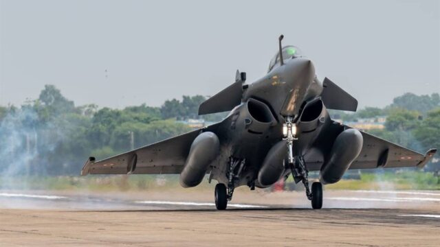 2026-08-06-india-france-rafale.jpg