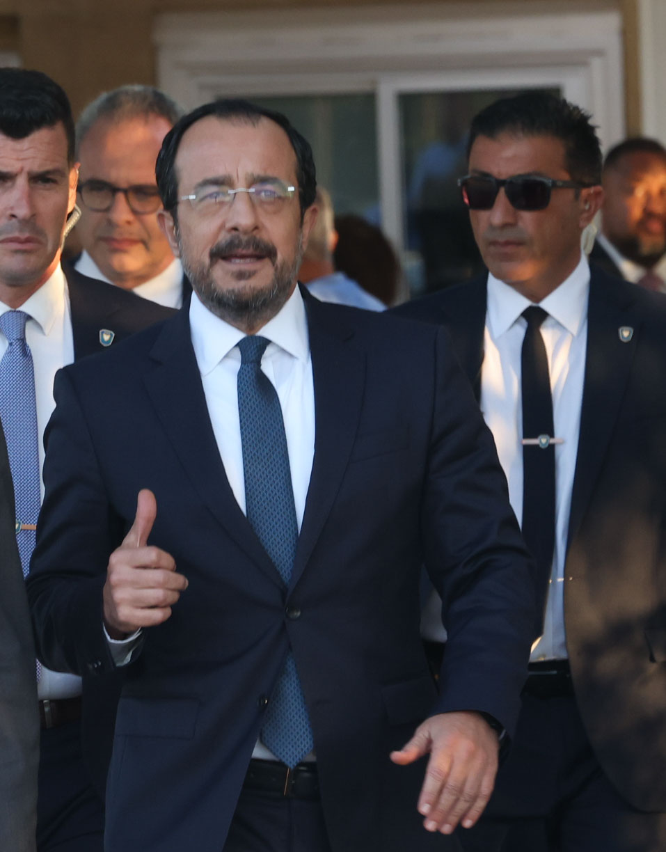 Πρόεδρος της Δημοκρατίας ‒ Συνάντ