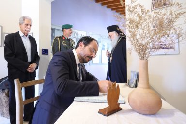 Πρόεδρος της Δημοκρατίας – Εθνικό Μνημόσυνο των ηρώων της ΕΟΚΑ Ιωνά Νικολάου και Κυριάκου Κολοκάση