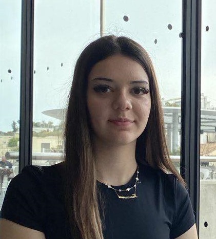 Η 15χρονη Κωνσταντίνα που αναζητείται από την Αστυνομία