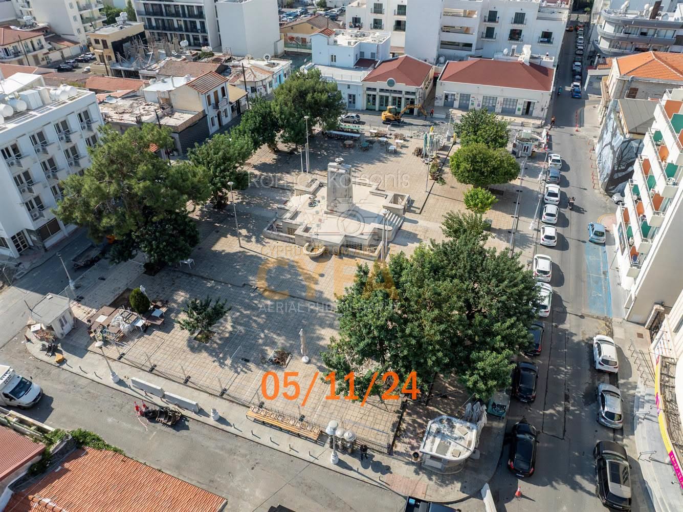 Η Πλατεία Ηρώων στη Λεμεσό κατά τη διάρκεια της ανάπλασης τον Νοέμβριο του 2024