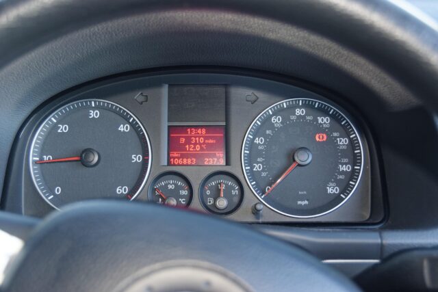 27707-auto-1070000_1920.jpg