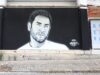 ΓIΩΡΓΟΣ ΜΑΖΩΝΑΚΗΣ: Η μορφή του «Μαζώ» γέμισε έναν τοίχο στη Θεσσαλονίκη