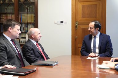 Πρόεδρος της Δημοκρατίας – Πρέσβης των Ηνωμένων Πολιτειών Αμερικής