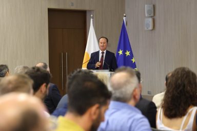 Υπουργός Γεωργίας – Δημόσια Παρουσίαση των προτάσεων της Ειδικής Επιστημονικής Επιτροπής για την Ανάκαμψη και Ανασυγκρότηση της Κυπριακής Κτηνοτροφίας