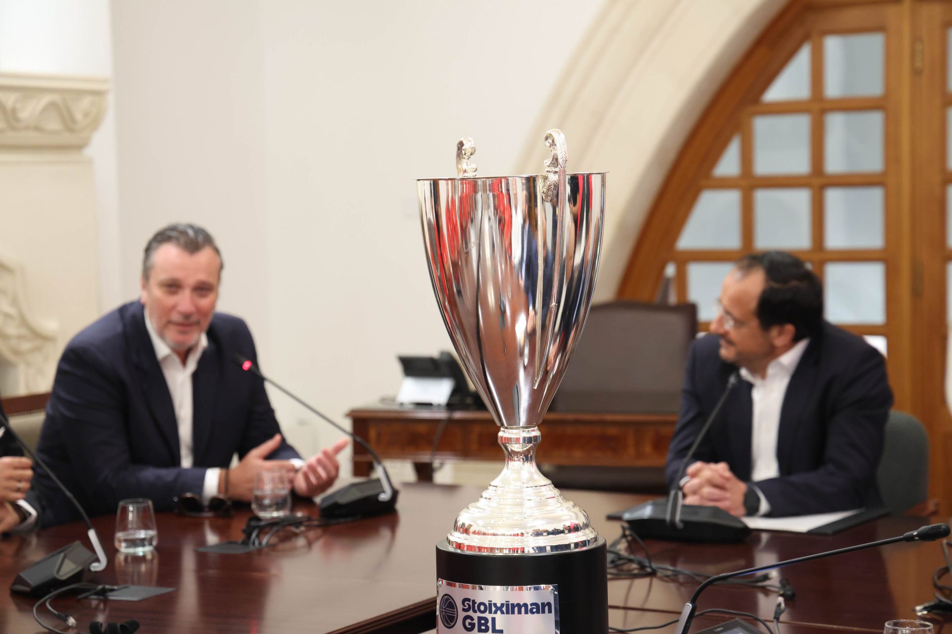 Πρόεδρος της Δημοκρατίας – Αποστο