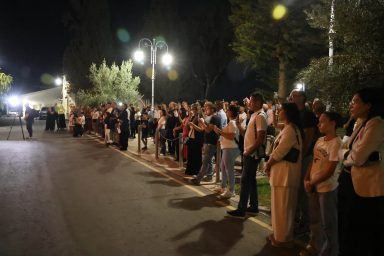 Φωταγώγηση Προεδρικού Μεγάρου – Παγκόσμια εκστρατεία ευαισθητοποίησης για τον παιδικό καρκίνο «Χρυσός Σεπτέμβρης»