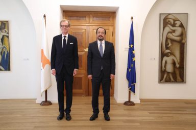 Πρόεδρος της Δημοκρατίας – Διαπιστευτήρια του νέου Πρέσβη του Βασιλείου της Σουηδίας