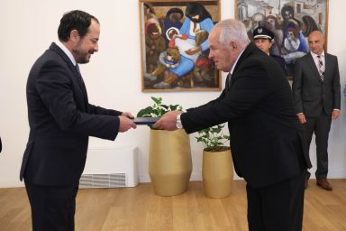 Πρόεδρος της Δημοκρατίας – Διαπιστευτήρια του νέου Πρέσβη της Σλοβακικής Δημοκρατίας