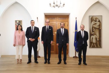 Πρόεδρος της Δημοκρατίας – Διαπιστευτήρια του νέου Πρέσβη του Βασιλείου της Σουηδίας