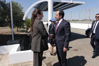 Πρόεδρος της Δημοκρατίας ‒ Συνάντηση με τον ηγέτη της τουρκοκυπριακής κοινότητας