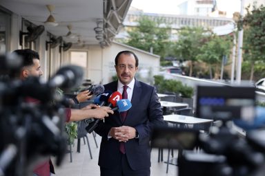 Πρόεδρος της Δημοκρατίας – Σωματείο Ένωσις Νέων «Τραστ» Λευκωσίας