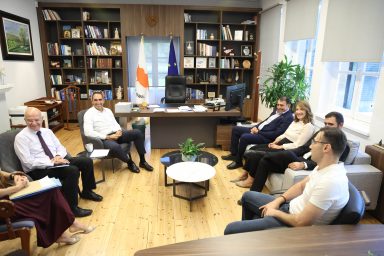 Υπουργός Εσωτερικών – Εκπρόσωποι οργανωμένων συνόλων των Ελλήνων του Πόντου