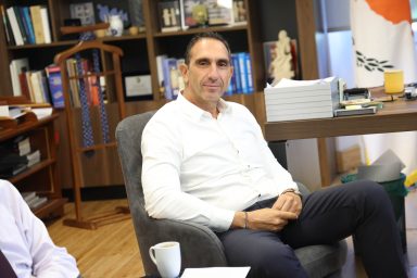 Υπουργός Εσωτερικών – Εκπρόσωποι οργανωμένων συνόλων των Ελλήνων του Πόντου
