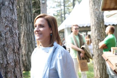 Πρώτη Κυρία – Φεστιβάλ Παραδοσιακών Γεύσεων και Χειροτεχνημάτων «Πάμε Τρόοδος 3»