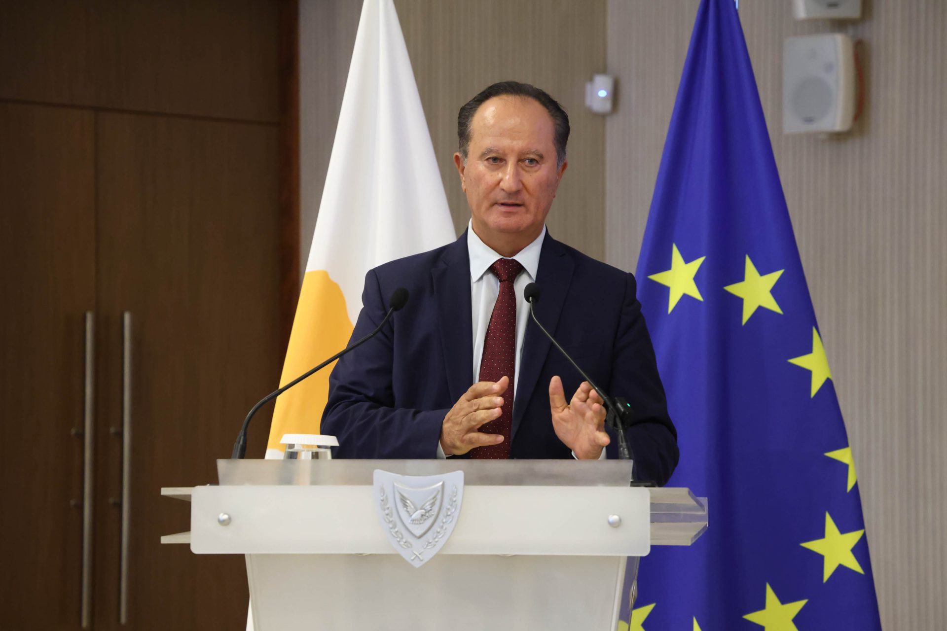 Υπουργός Γεωργίας – Δημόσια Παρου