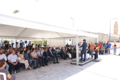 Πρόεδρος της Δημοκρατίας – Τελετή εγκαινίων της ανάπλασης του πυρήνα της Κοινότητας Μενίκου
