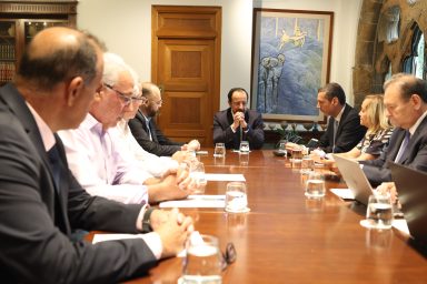 Πρόεδρος της Δημοκρατίας – Εκτελεστική Επιτροπή ΟΣΑΚ