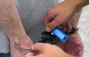 Συνελήφθη στο αεροδρόμιο Πάφου 53χρονος που καταζητείται από την Πολωνία