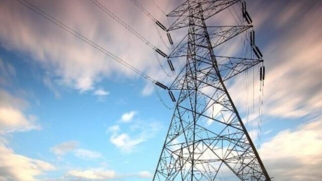Ρεύμα στη Γαλλία: Στα €292/MWh η βραδινή αιχμή στη χονδρική — Γιατί πιέζεται η αγορά