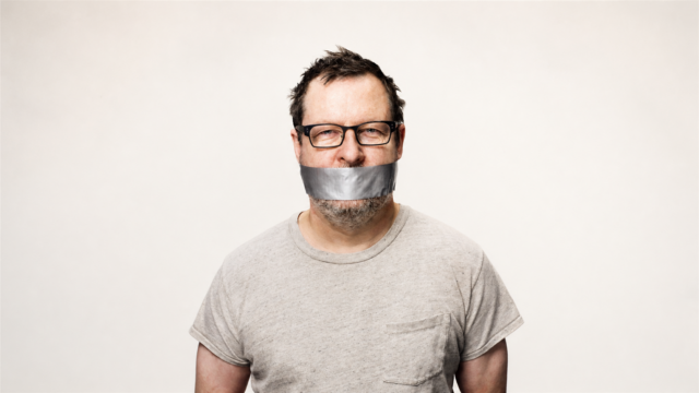 Ο σκηνοθέτης Lars von Trier με ταινία στο στόμα για το κινηματογραφικό αφιέρωμα EXPLICIT στο Θέατρο Ριάλτο