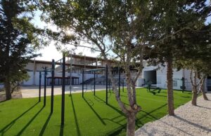Υπαίθριο γυμναστήριο στο Λύκειο Αποστόλου Λουκά Κολοσσίου