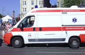 Τέσσερα ασθενοφόρα στη μεγάλη παρέλαση: Το σχέδιο της Λεμεσού για το 2027 Τέσσερα ασθενοφόρα στη μεγάλη παρέλαση: Το σχέδιο της Λεμεσού για το 2027