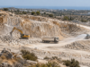 Ουδέτερη απεικόνιση μικρού λατομείου ασβεστολιθικού πετρώματος στην επαρχία Λεμεσού