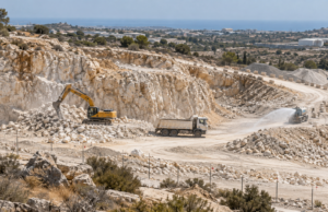 Νέο λατομείο 18.000 τ.μ. στα Κάτω Πολεμίδια: Οι 120.000 τόνοι και οι αυστηροί περιβαλλοντικοί όροι Νέο λατομείο 18.000 τ.μ. στα Κάτω Πολεμίδια: Οι 120.000 τόνοι και οι αυστηροί περιβαλλοντικοί όροι