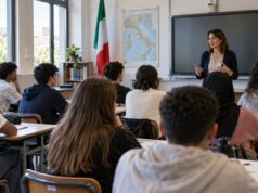 Μελόνι: Έρχεται πλαφόν 30% στους ξένους μαθητές ανά τάξη