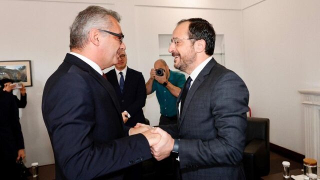 Κυπριακό: Η εβδομάδα που θα δείξει τι μπορεί να πάει στη Νέα Υόρκη