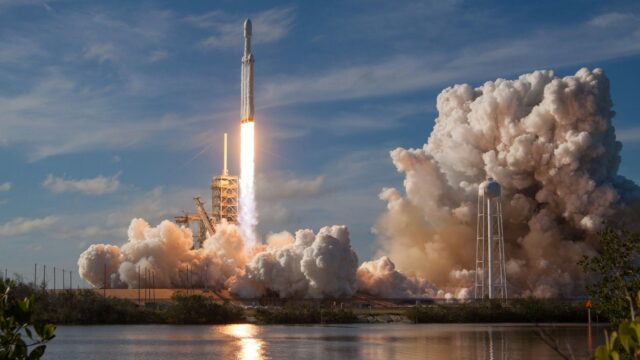 sep19-spacex-st.jpg