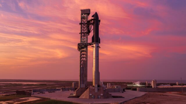 space-st-0d3ebd7187.jpg