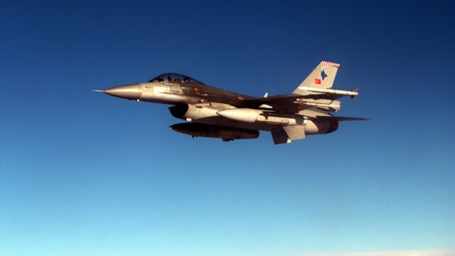 Τουρκικά F-16 νότια της Κύπρου: Η πτήση ισχύος που ανακοίνωσε η Άγκυρα Τουρκικά F-16 νότια της Κύπρου: Η πτήση ισχύος που ανακοίνωσε η Άγκυρα