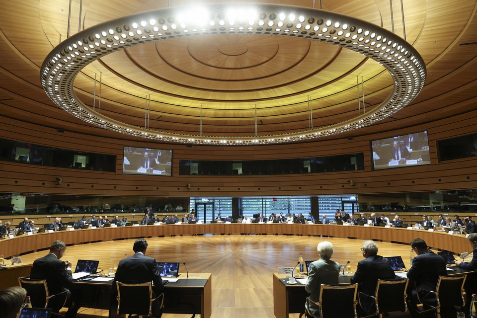09102026- ECOFIN LUX 09.10 (2)