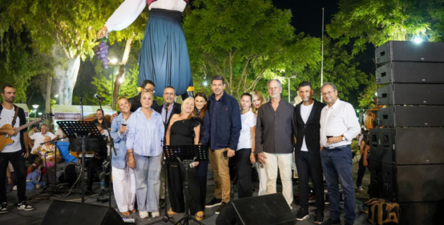 Ολοκληρώθηκε η 65η Γιορτή του Κρασιού με χιλιάδες επισκέπτες Ολοκληρώθηκε η 65η Γιορτή του Κρασιού με χιλιάδες επισκέπτες