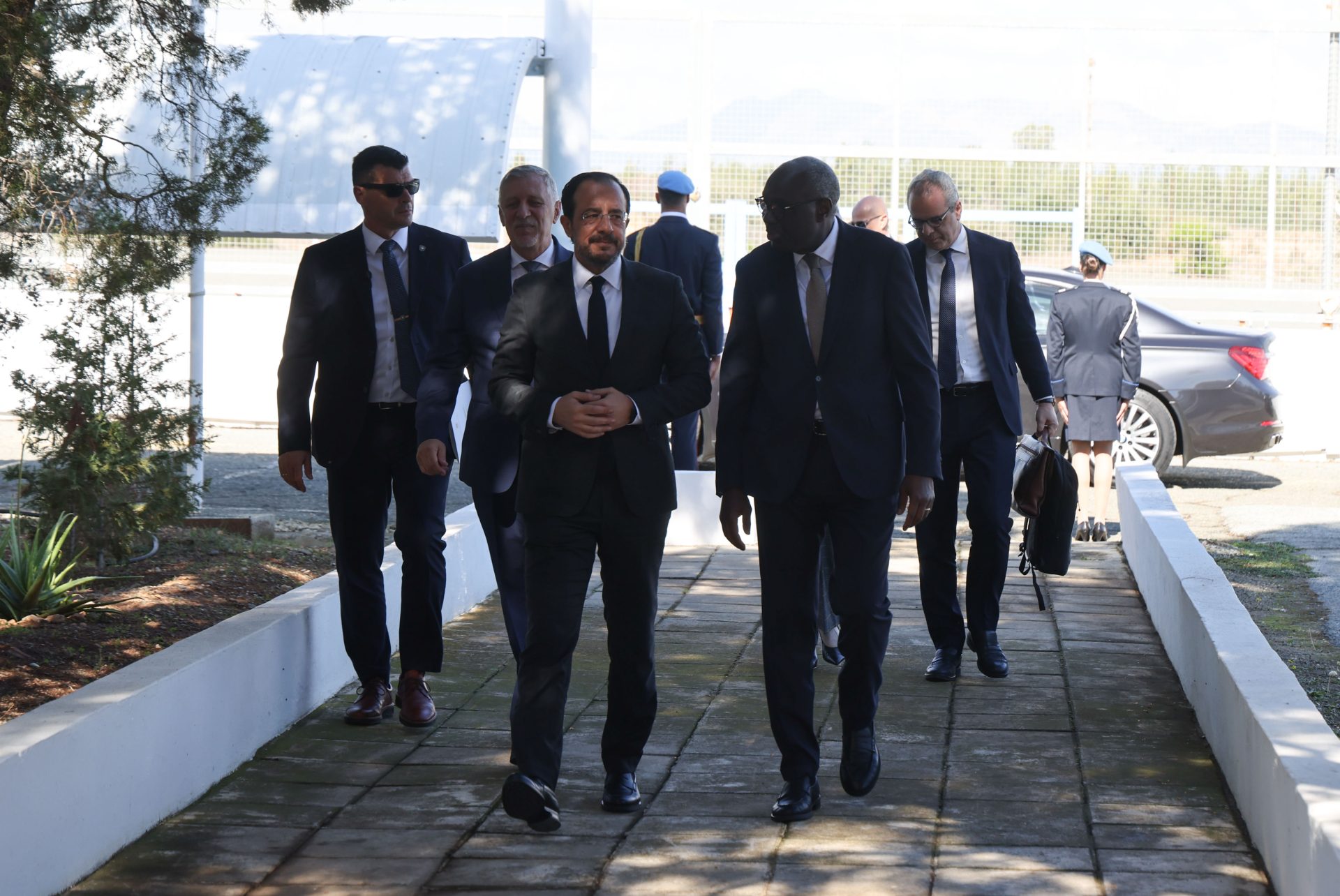 Πρόεδρος της Δημοκρατίας – Συνάντ