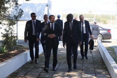 Πρόεδρος της Δημοκρατίας – Συνάντηση με ηγέτη της τουρκοκυπριακής κοινότητας